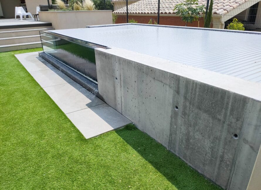 Votre piscine en béton avec votre artisan pisciniste dans le Gard