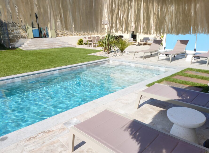 tons pastels sous le soleil scanzi piscine Moussac