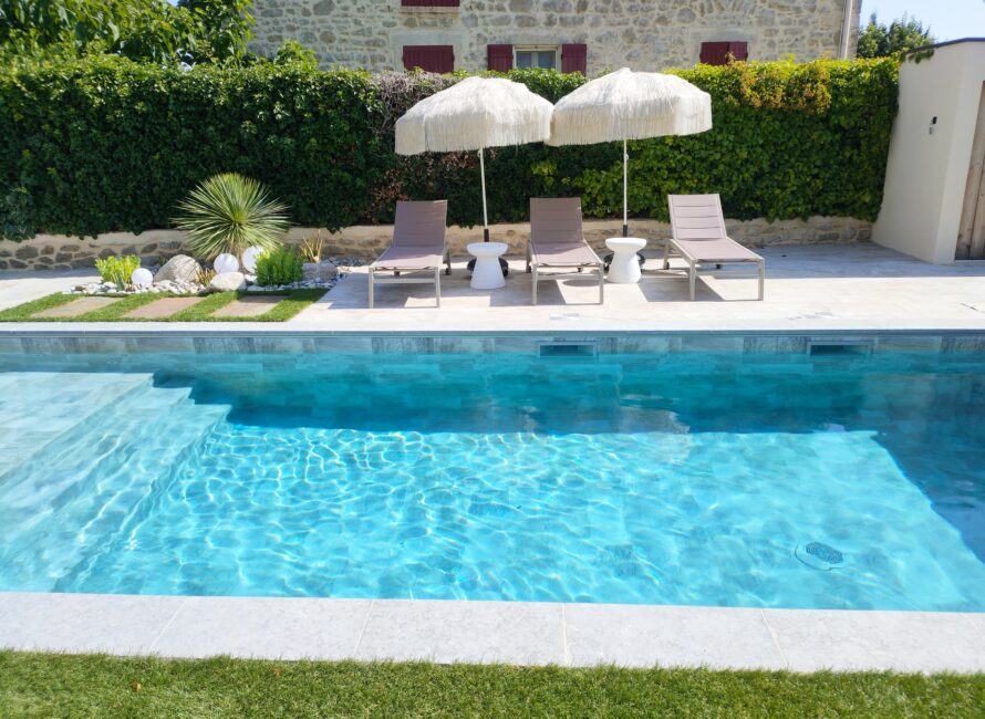 tons pastels sous le soleil_03 piscine Moussac