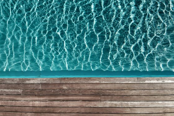 Piscines dans le Gard : Gérer la chaleurs en été