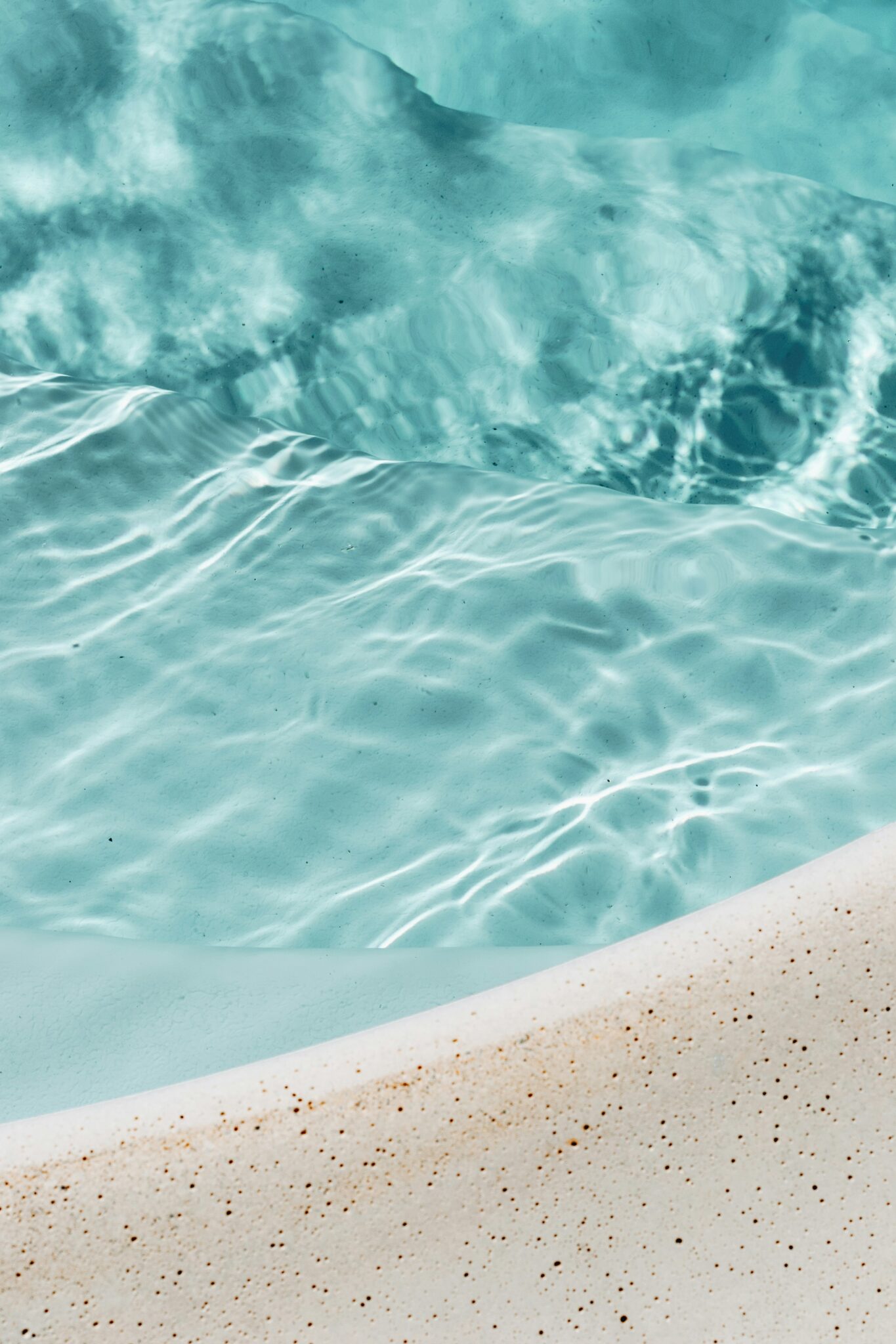 Piscines dans le Gard : Gérer la chaleurs en été
